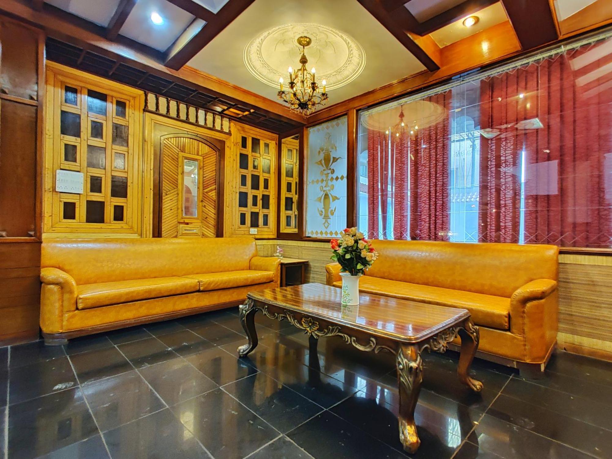 ประทับ เฮอริเทจ Hotel มหาบาเลชวาร์ ภายนอก รูปภาพ