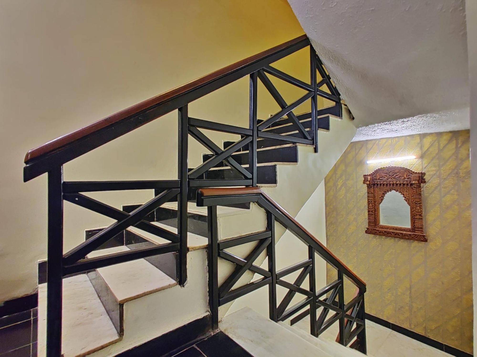 ประทับ เฮอริเทจ Hotel มหาบาเลชวาร์ ภายนอก รูปภาพ